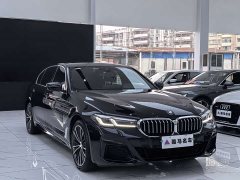 BMW 5 Series 530Li Premier M Sport Package - ფოტო 3