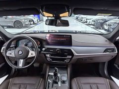 BMW 5 Series 530Li Premier M Sport Package - ფოტო 7