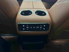 Li Auto L8 Pro Smart Refresh Edition - ფოტო 13