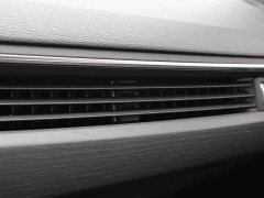 Audi A4L 40 TFSI Luxury Dynamic - ფოტო 9