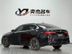 BMW 5 Series 530Li Premier M Sport Package - ფოტო 9