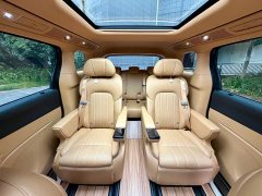 Voyah Lantu Dreamchaser PHEV AWD Excellence Kunpeng Edition - ფოტო 13