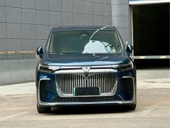 Voyah Lantu Dreamchaser PHEV AWD Excellence Kunpeng Edition - ფოტო 2