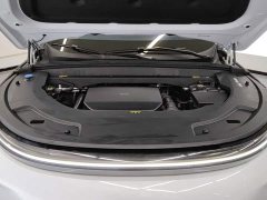 Li Auto L7 Pro - ფოტო 10