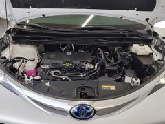 Toyota Sienna 2023 2.5L Hybrid Comfort Edition - ფოტო 10