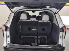 Toyota Sienna 2023 2.5L Hybrid Comfort Edition - ფოტო 4