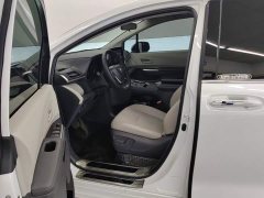 Toyota Sienna 2023 2.5L Hybrid Comfort Edition - ფოტო 9