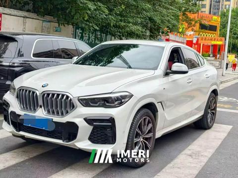 2022 BMW X6 xDrive30i M Sport Package