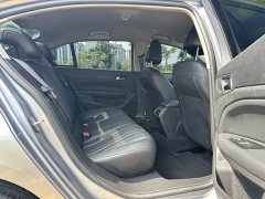 Peugeot 408 360THP Romanee Edition - ფოტო 16