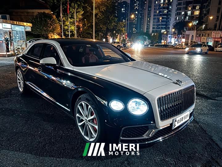 Bentley Flying Spur 4.0T V8 Standard Edition