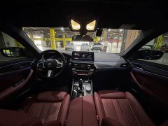 BMW 5 Series 530Li Luxury M Sport Package - ფოტო 5