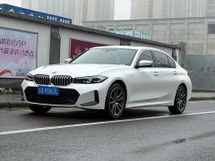 BMW 3 Series 320Li M Sport Package - ფოტო 1