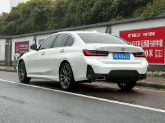 BMW 3 Series 320Li M Sport Package - ფოტო 6
