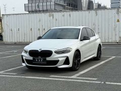 BMW 1 Series 125i M Sport Night Edition - ფოტო 1