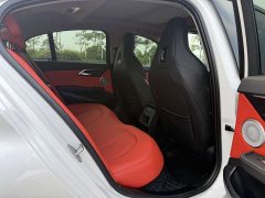 BMW 1 Series 125i M Sport Night Edition - ფოტო 9
