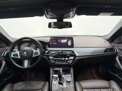 BMW 5 Series Facelift 530Li Luxury M Sport Package - ფოტო 4