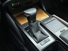 Lexus ES 200 Luxury - ფოტო 19