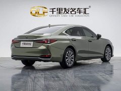 Lexus ES 200 Luxury - ფოტო 3