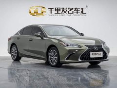 Lexus ES 200 Luxury - ფოტო 5
