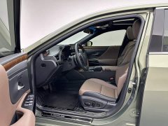 Lexus ES 200 Luxury - ფოტო 9