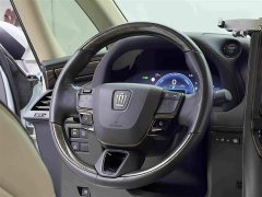 Toyota Vellfire Crown Hybrid 2.5L Executive Premier Edition - photo 13