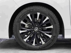 Toyota Vellfire Crown Hybrid 2.5L Executive Premier Edition - photo 4