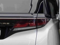 Toyota Vellfire Crown Hybrid 2.5L Executive Premier Edition - photo 6