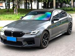 BMW M5 - ფოტო 1
