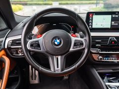 BMW M5 - ფოტო 16
