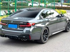 BMW M5 - ფოტო 4