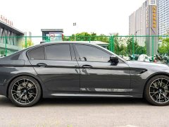 BMW M5 - ფოტო 7