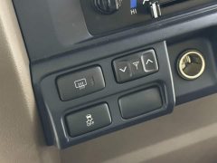 Toyota Land Cruiser (Imported) LC76 4.0L Middle East Version - ფოტო 16