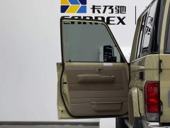 Toyota Land Cruiser (Imported) LC76 4.0L Middle East Version - ფოტო 7