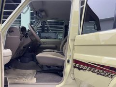 Toyota Land Cruiser (Imported) LC76 4.0L Middle East Version - ფოტო 8