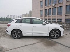 Audi Q4 e-tron 50 e-tron quattro Edition - ფოტო 3