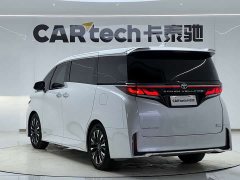 Toyota Vellfire Crown Hybrid 2.5L Executive Premier Edition - photo 6