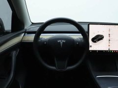 Tesla Model Y Long Range All-Wheel Drive - ფოტო 15