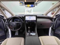 Toyota Alphard Hybrid 2.5L Premium Edition - ფოტო 11