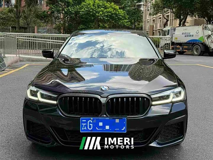 BMW 5 Series 530Li Premier M Sport Package - ავტომობილი ჩინეთიდან