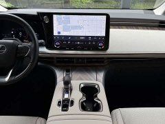Lexus LM 500h Four-Seater Imperial Edition - ფოტო 12