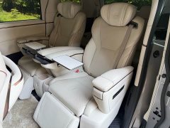 Lexus LM 500h Six-Seat Premium Edition - ფოტო 10
