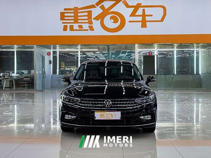 Volkswagen Magotan 2 Million Units Celebration Edition 330TSI DSG Luxury