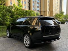 Land Rover Range Rover 3.0 L6 400PS Genesis Extended Edition - ფოტო 4
