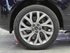 Land Rover Range Rover 3.0 L6 Heritage Extended Wheelbase Classic Edition - ფოტო 4