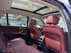 BMW X5 xDrive 30Li Luxury M Sport Package - ფოტო 17