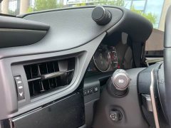 Lexus ES 200 Special Limited Edition - ფოტო 10