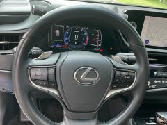 Lexus ES 200 Special Limited Edition - ფოტო 9