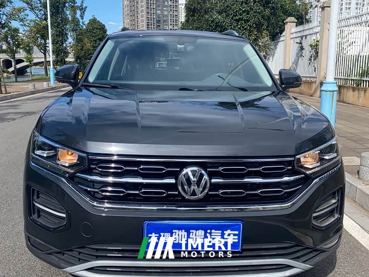 Volkswagen Tharu Taos 330TSI FWD Luxury Smart Connect Edition - car from China