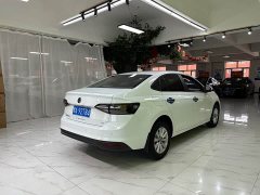 Volkswagen Lavida Sharp 1.5L Outstanding New Edition - ფოტო 4
