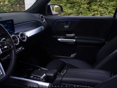 Mercedes-Benz GLB 200 Fashion Edition - ფოტო 7